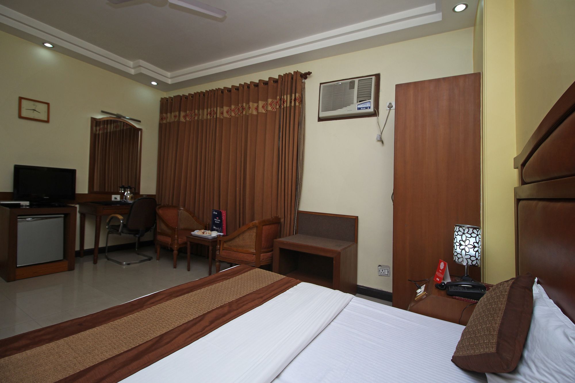 Oyo 6589 Shubhdeep Aashiyana Hotel Gurgaon Eksteriør billede