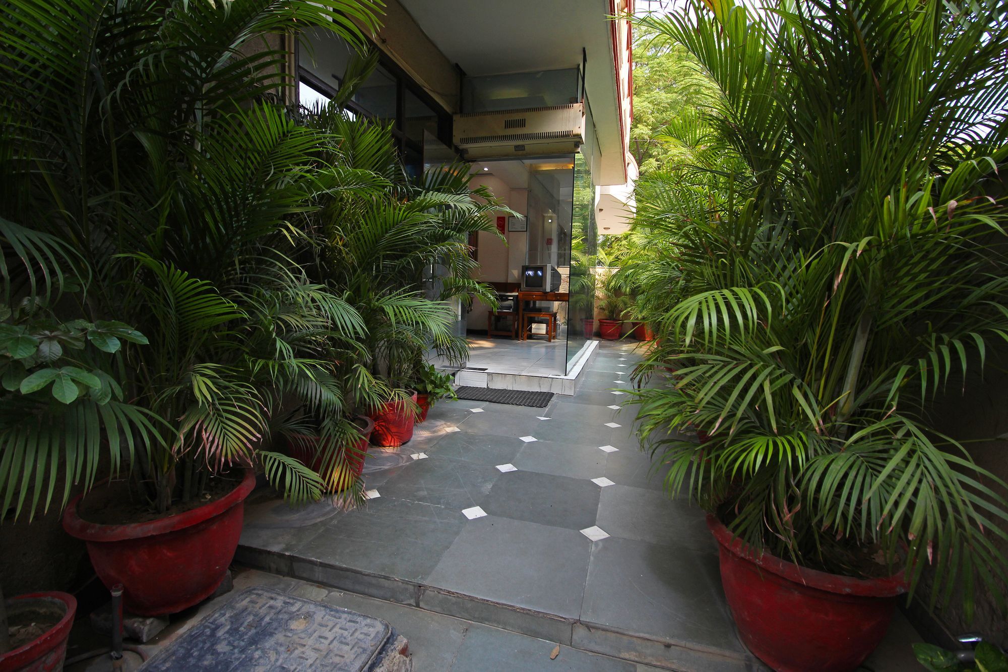 Oyo 6589 Shubhdeep Aashiyana Hotel Gurgaon Eksteriør billede